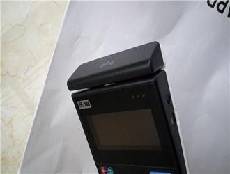 pos機(jī)一個(gè)人能辦幾個(gè)？