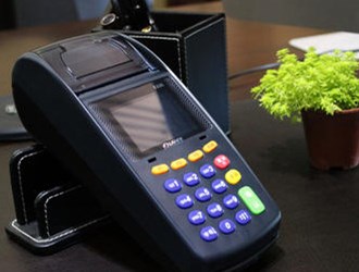 即時到pos機(jī)是不是一清機(jī)？