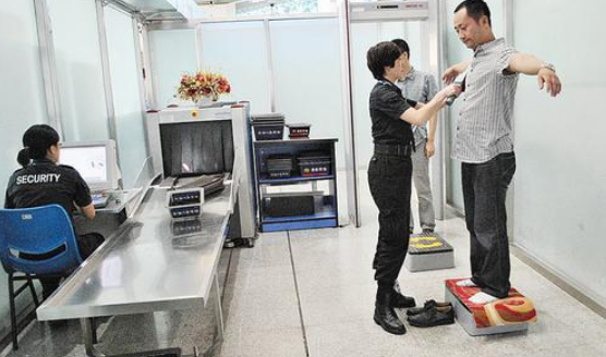 飛機上可以帶pos機么?